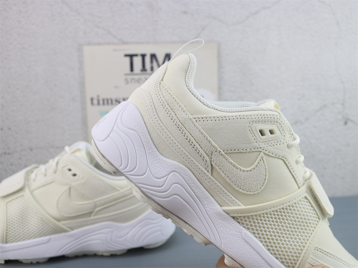 Nike Zoom Field Jaxx SP Travis Scott Sail HQ3061-100